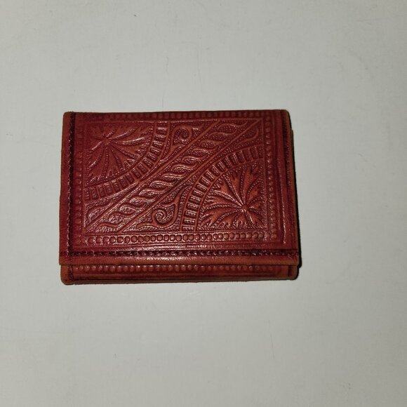 Vintage Leather Embossed Wallet *AS IS PLEASE READ* - Picture 2 of 9